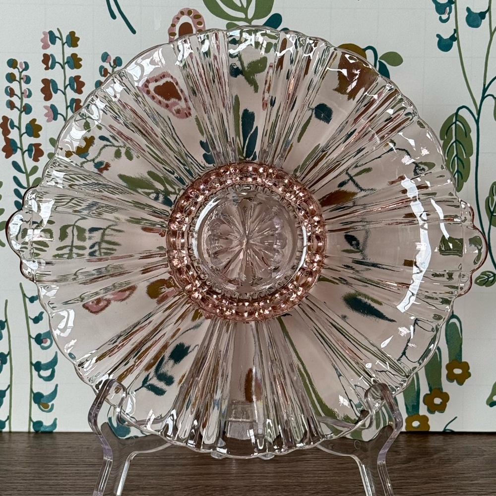 ❌SOLD❌Vintage Anchor Hocking “Old Cafe” Candy Dish